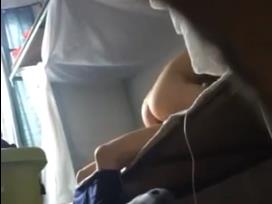 宝妹巨乳自揉自拍！沉迷自摸无法自拔，疯狂特写停不下来！